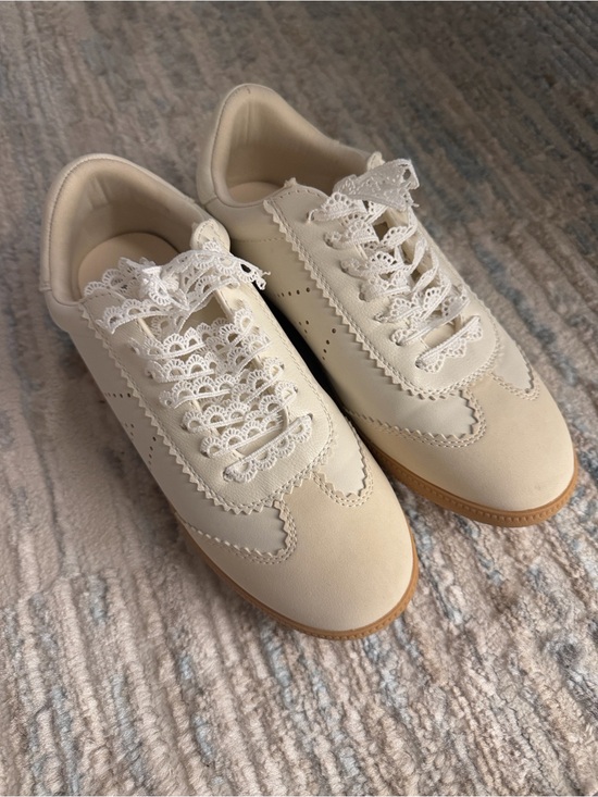 MIA Shoes - MIA Cream Lace Scallop Sneakers